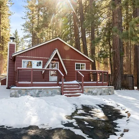 Blue Skies- Modern Cabin Near Slopes W Fireplace